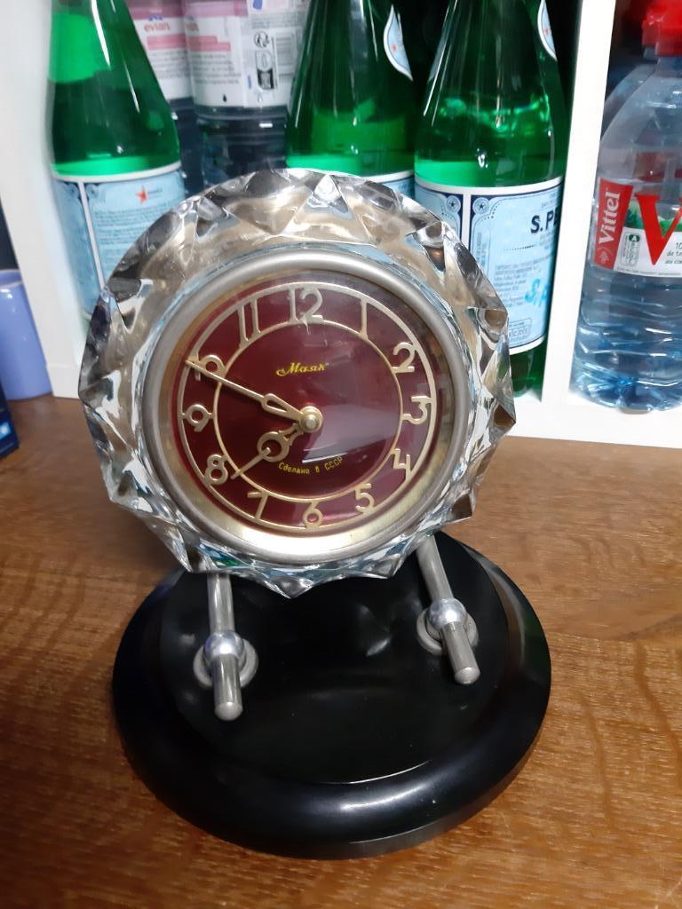 Russische MAYAK klok, Antiek en Kunst, Ophalen