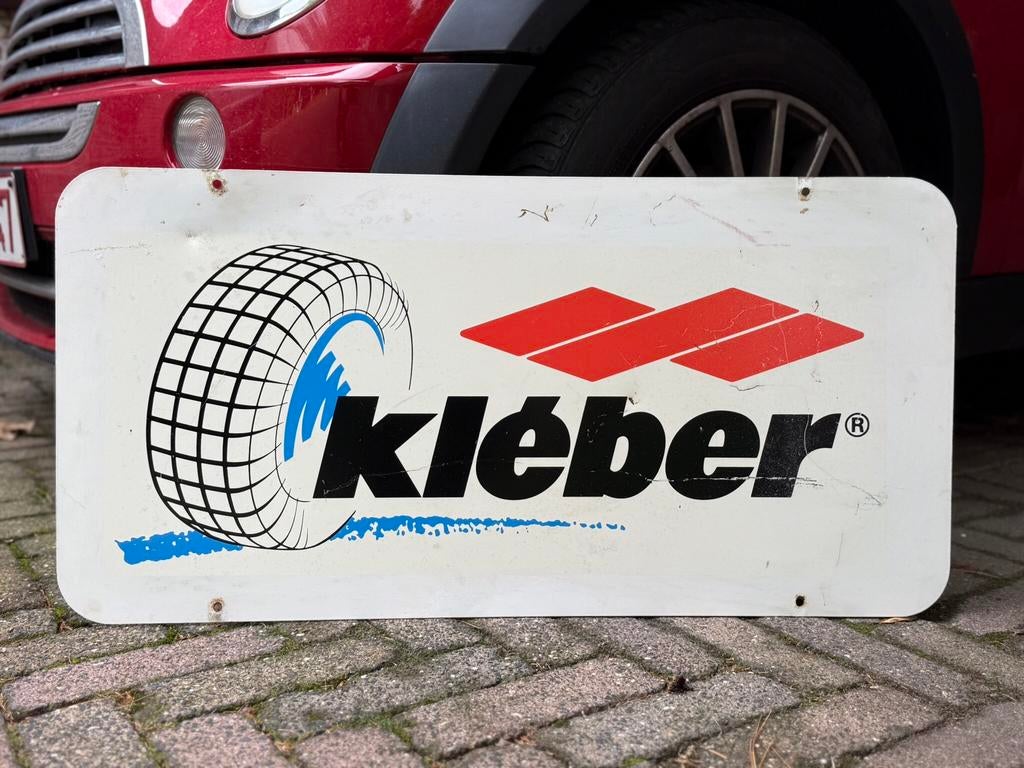 1970s Dubbelzijdig Reclamebord KLÉBER Banden, Collections, Enlèvement ou Envoi, Utilisé, Panneau publicitaire