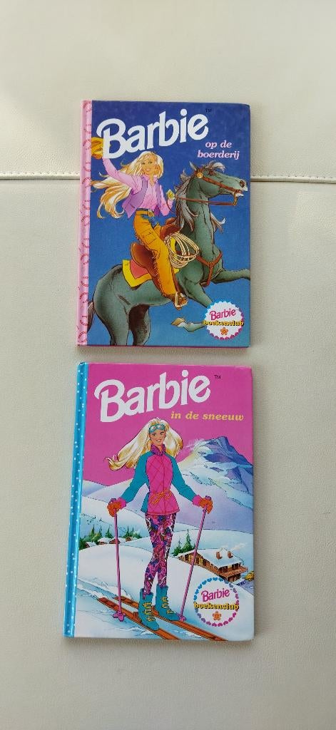 2 boekjes Barbie voor 4€, Boeken, Mattel, Fictie algemeen, Ophalen, Gelezen