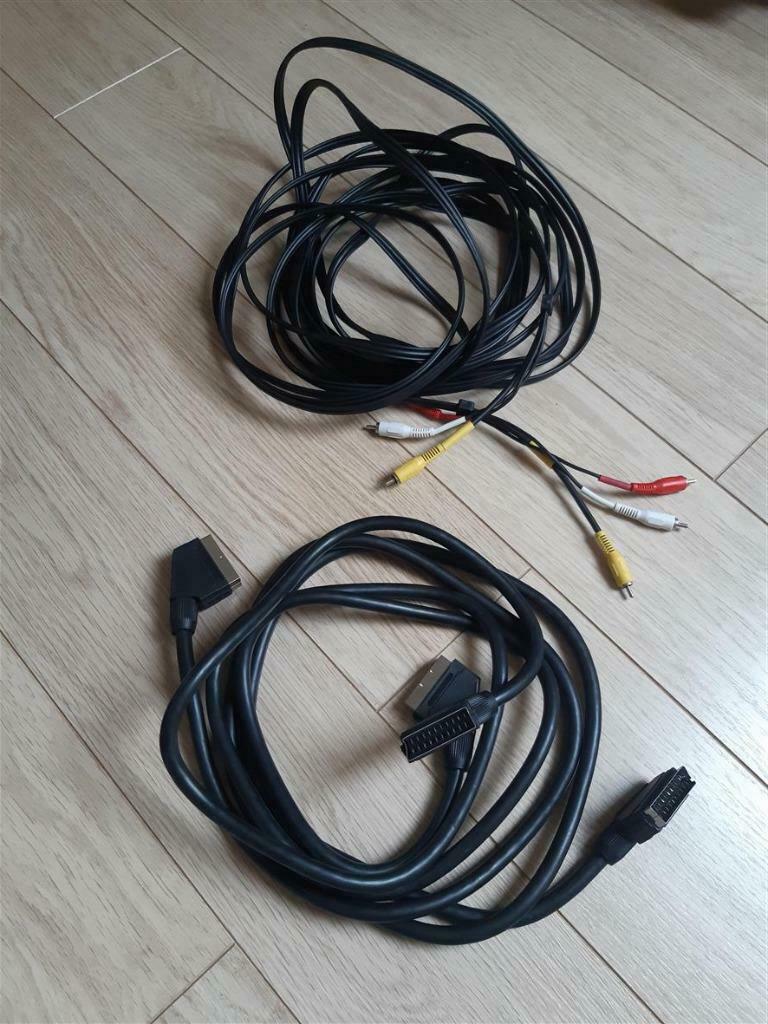 Euroscart kabels en videokabel, Enlèvement ou Envoi, Utilisé, Câble péritel