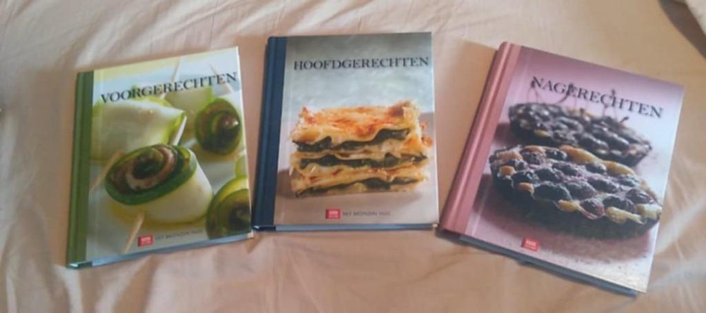 voorgerechten hoofdgerechten nagerechten Kookeiland, Boeken, Ophalen of Verzenden, Kookeiland, Hoofdgerechten