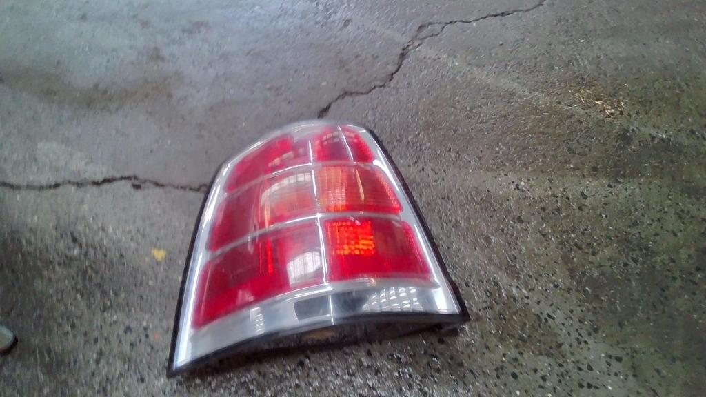 Feu arrière gauche Opel Zafira B 2005-2007 LP/13925, Enlèvement, Utilisé, Opel