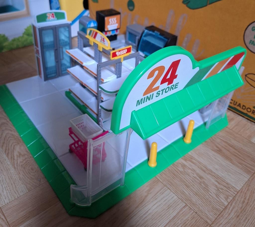 Mini store mini brands, Ophalen, Zo goed als nieuw