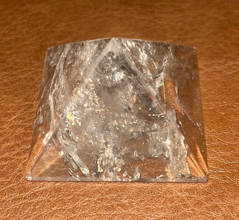 Bergkristal piramide - 60gram - 45mm x 45mm x 33mm, Collections, Minéraux & Fossiles, Enlèvement ou Envoi
