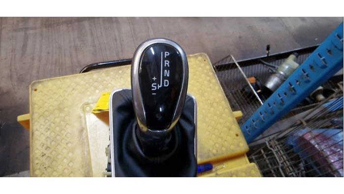 Levier de vitesse d'un Volvo V40, -, 3 mois de garantie, -, -