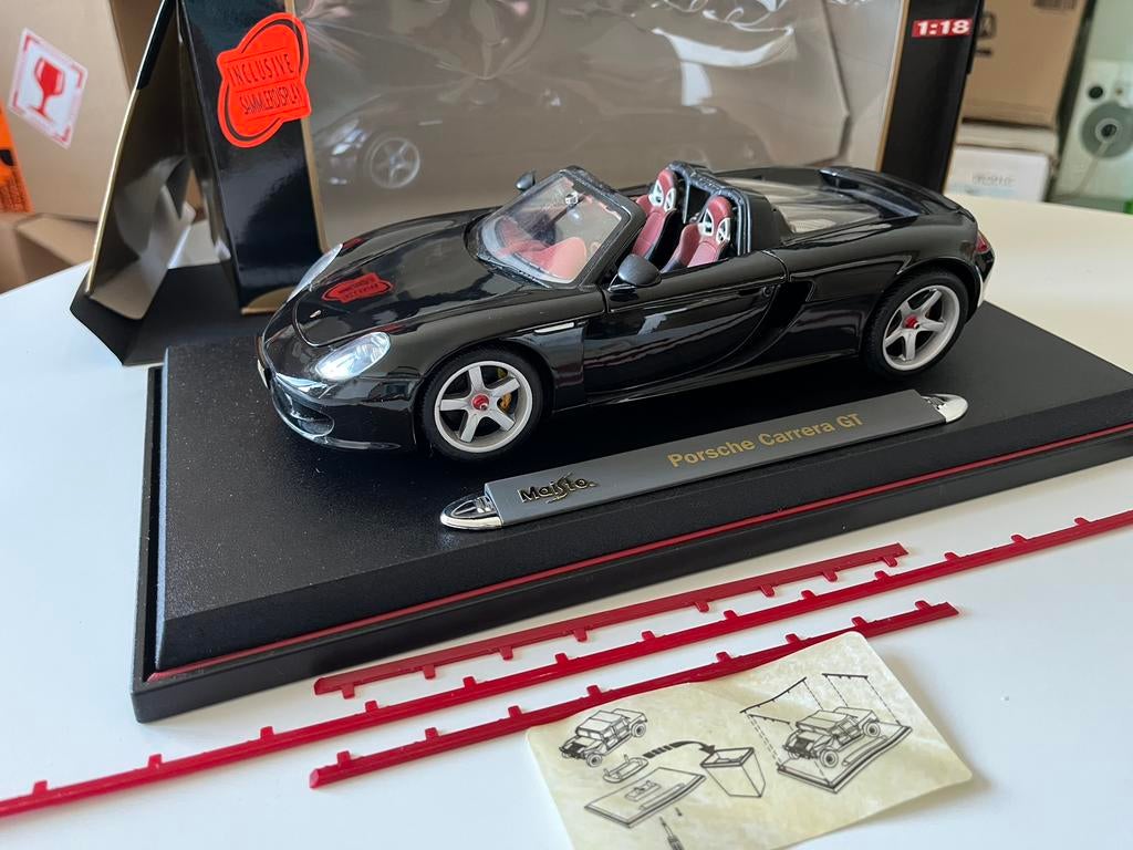 1:18 maisto porsche carrera gt speciale editie, Ophalen of Verzenden, Zo goed als nieuw, Maisto