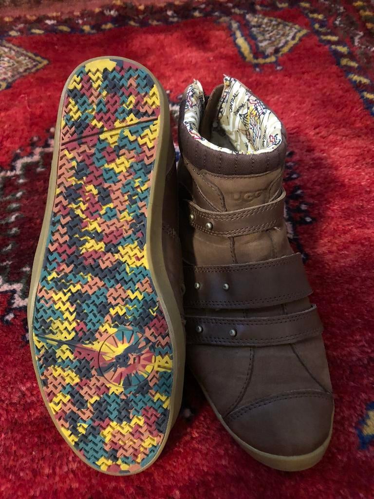 Originele UGG schoenen - Maat 41 - Goede staat, Ophalen, Gedragen