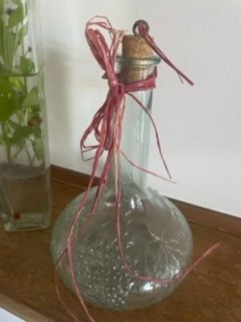Decoratieve glazen wijnkaraf / vaas x2  Nieuw, Ophalen, Nieuw