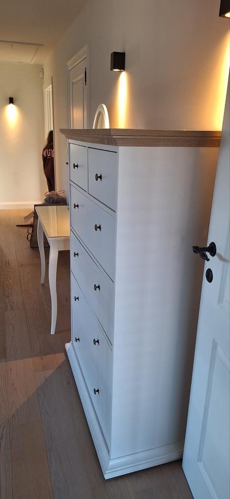 Nieuwe ladekast nauwelijks gebruikt 150 euro, Enlèvement