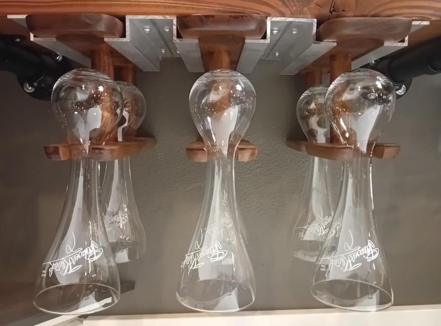 12x Kwakglas + ophangsysteem, Verzamelen, Biermerken, Zo goed als nieuw, Glas of Glazen, Ophalen
