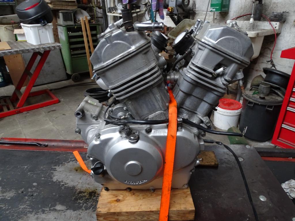 honda deauville 650 rc47 motorblok, Ophalen, Gebruikt