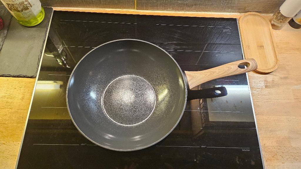 Pyrex Wok SANS PFAS neuf, Neuf, Enlèvement ou Envoi, Aluminium, Plaque céramique