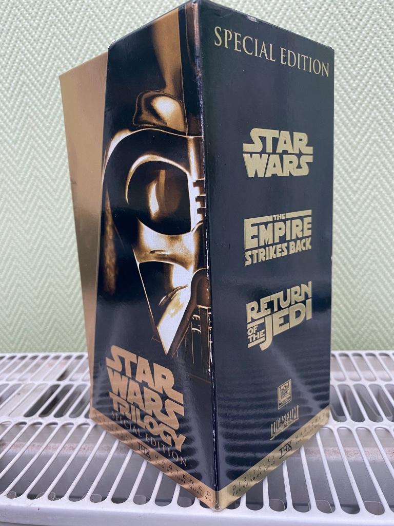 Coffret VHS édition spéciale or Star Wars Trilogy 1997, Enlèvement ou Envoi, Utilisé, Autres types