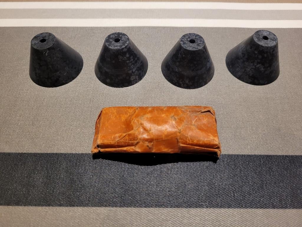 Originele ww2 onderdelen voor de jeep willys mb en ford gpw, Verzamelen, Verzenden