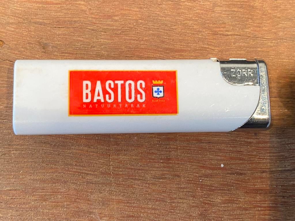BASTOS werkende aansteker, Verzamelen, Ophalen of Verzenden, Gebruikt, Gebruiksvoorwerp