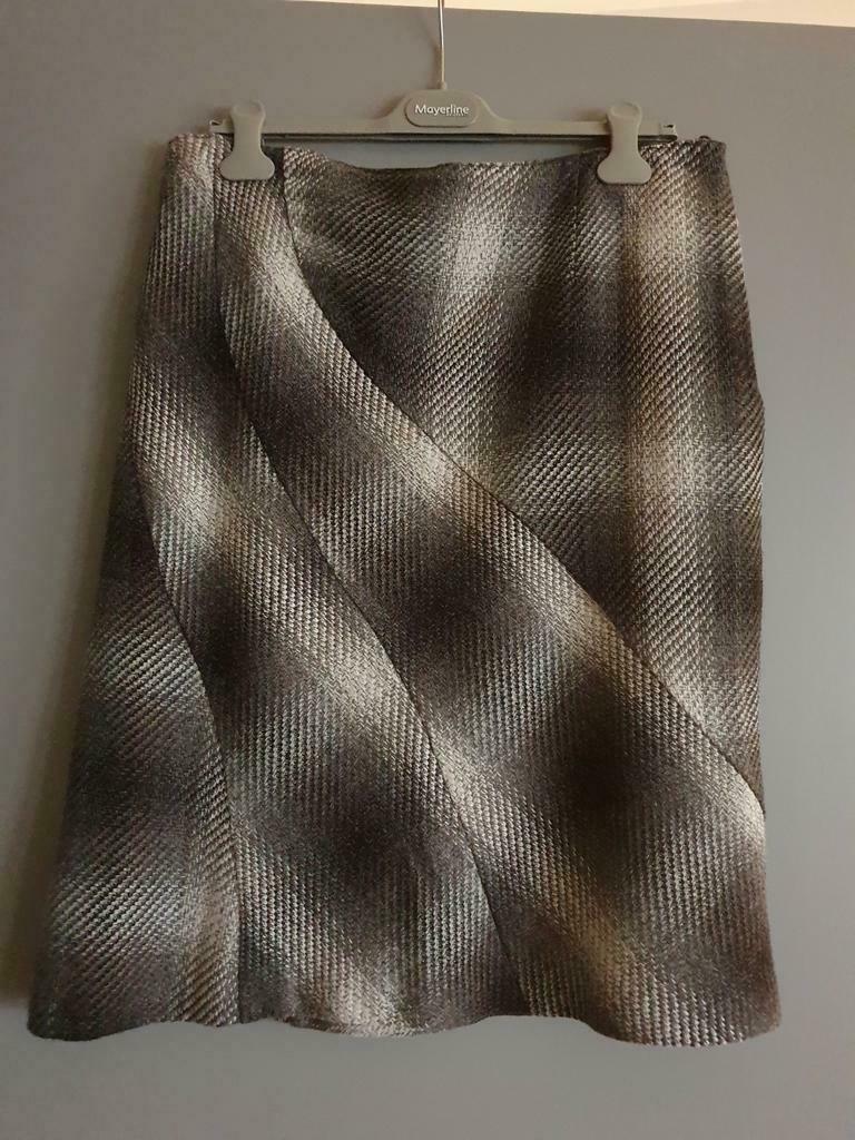 Mooie winterrok van E5 Mode maat 46, Kleding | Dames, Rokken, E5 Mode, Ophalen of Verzenden, Zo goed als nieuw, Maat 46/48 (XL) of groter