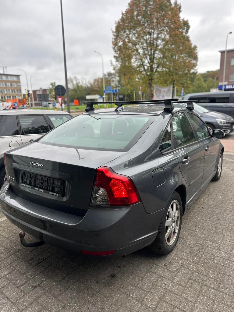 VOLVO S40/2008/138000KM, Autos, Volvo, Cuir, Argent ou Gris, Achat, Entreprise