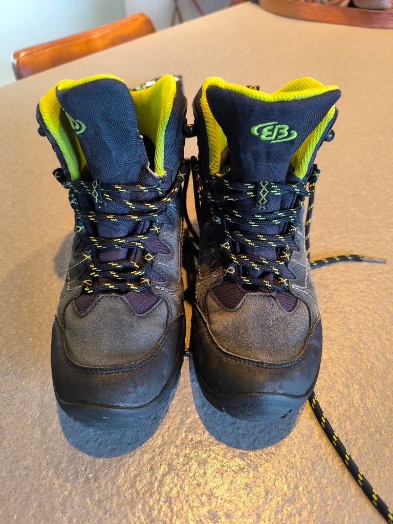 Wandelschoenen kinderen 34 Brütting, Kinderen en Baby's, Ophalen of Verzenden