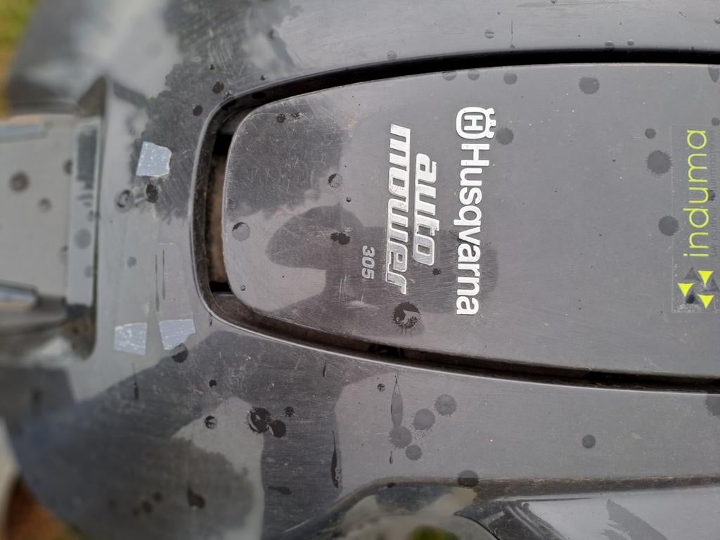 Tondeuse à gazon robotisée Husqvarna, Enlèvement, Husqvarna
