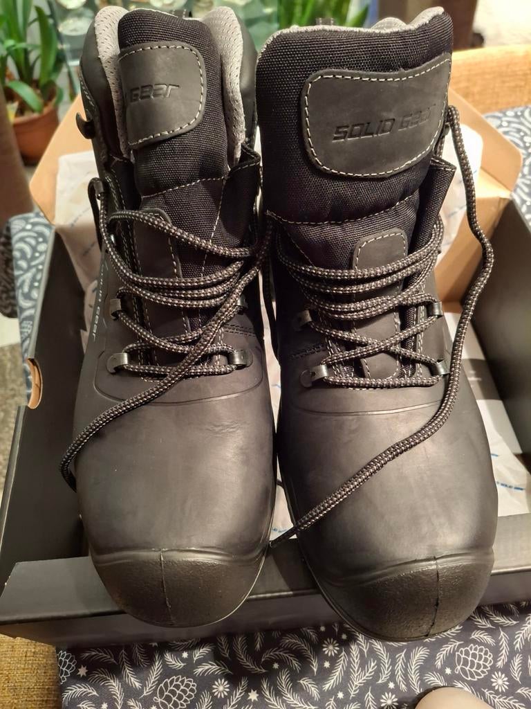 Nieuwe veiligheidsschoenen Solid Gear maat 44., Enlèvement, Neuf