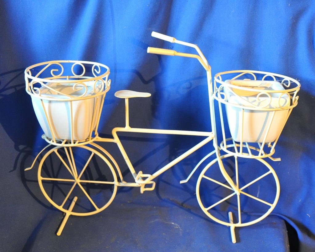 velo en metal decoratif double cache pot, Tuin en Terras, Bloempotten, Zo goed als nieuw, Metaal, Binnen, Rond, Ophalen of Verzenden
