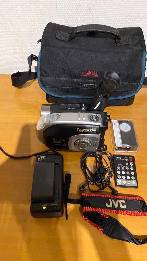 JVC caméra compact, TV, Hi-fi & Vidéo, Lampe intégrée, JVC, Caméra, Utilisé
