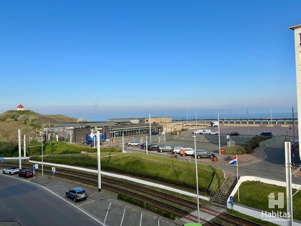 Recent vernieuwde studio met prachtig open zicht op de roton, Immo, Huizen en Appartementen te koop, 336 kWh/m²/jaar, Tot 200 m²