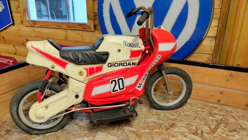 Moto Giordani Bellini de 1979, Antiquités & Art, Antiquités | Jouets