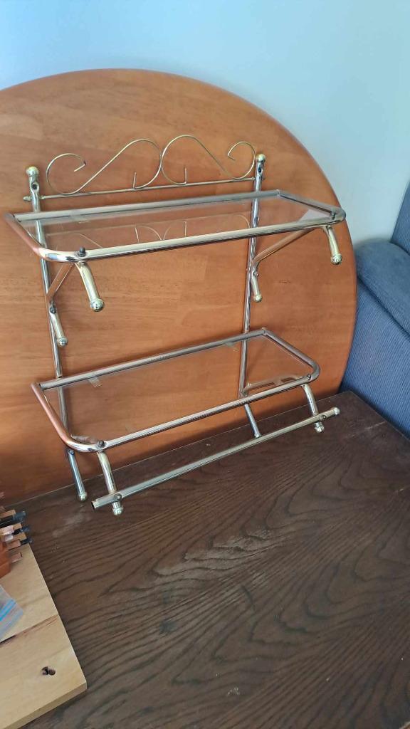 Petite étagère metal/verre, Enlèvement, Utilisé