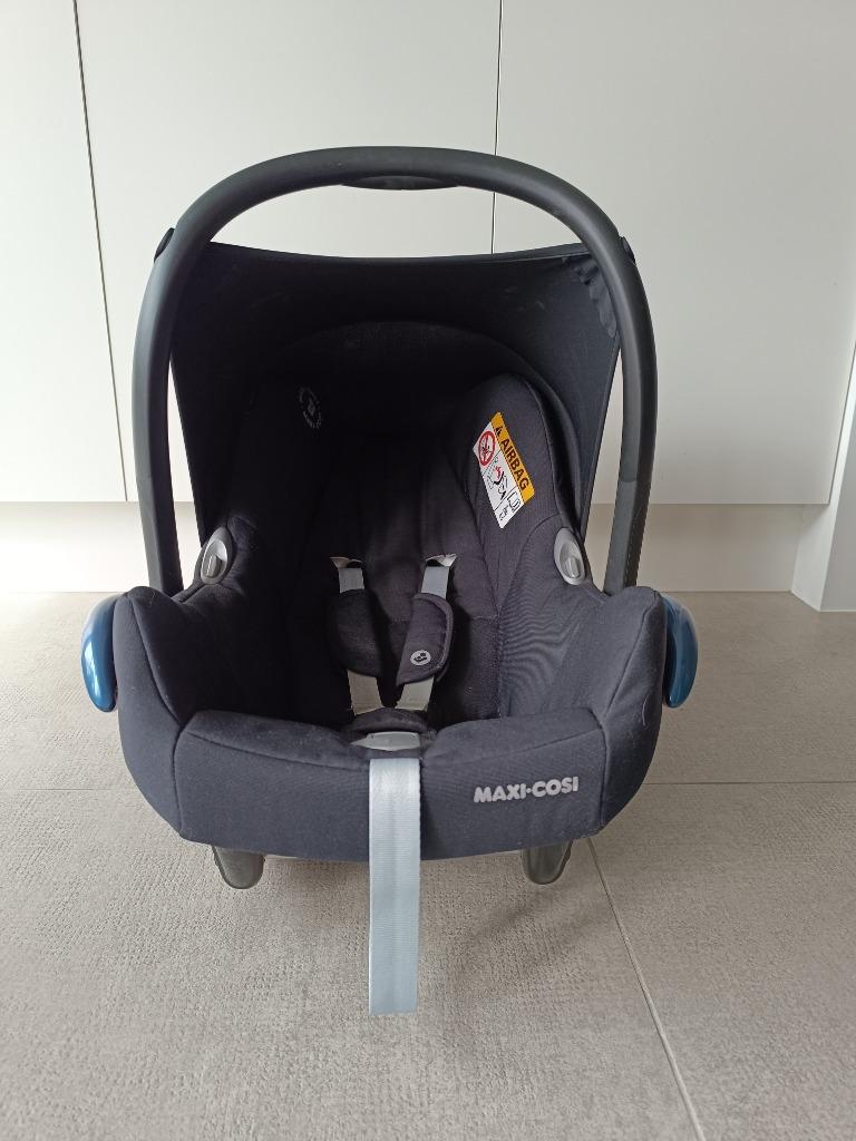 Maxi-Cosi cabriofix + hoes, Autogordel of Isofix, Zo goed als nieuw, Maxi-Cosi, Ophalen
