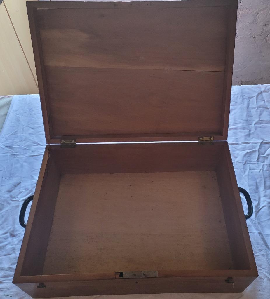 Ancienne caisse en bois (45L x 17H x 32l), Antiquités & Art, Curiosités & Brocante, Enlèvement ou Envoi