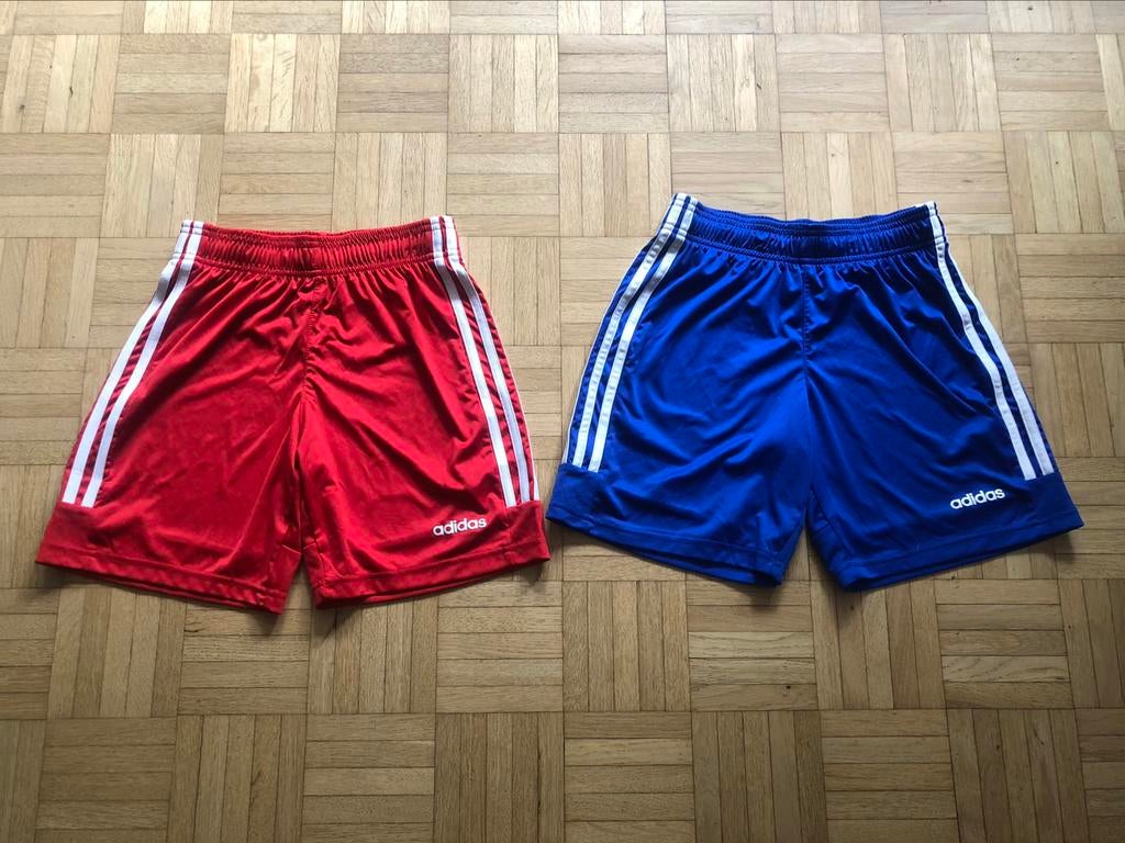 Adidas voetbalshort - 11-12 jaar, Gebruikt