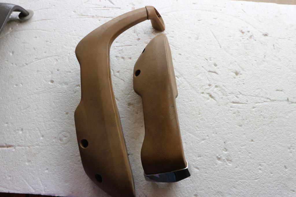 Paar armsteunen voor BMW E21, Auto-onderdelen, Interieur en Bekleding, Ophalen of Verzenden, BMW