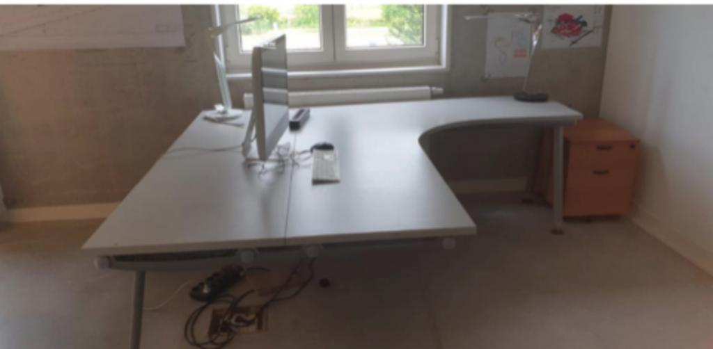 Kantoren van Herman Miller, Ophalen, Zo goed als nieuw