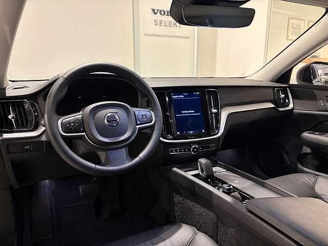 Volvo V60 B4 Mild hybrid, Automaat, https://public.car-pass.be/vhr/e952707d-c823-44f1-9ed5-c7832b894ac0, 143 kW, Euro 6