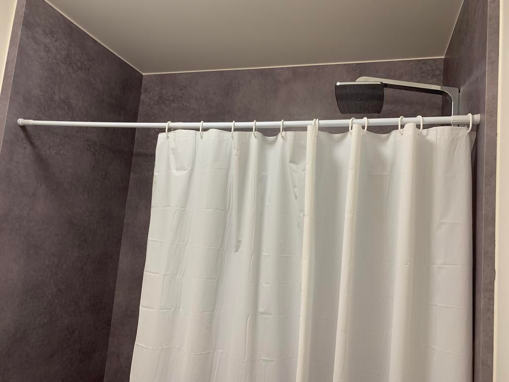 rideau de douche avec tringle à rideau, Maison & Meubles, Enlèvement, Comme neuf, Blanc, Autres types