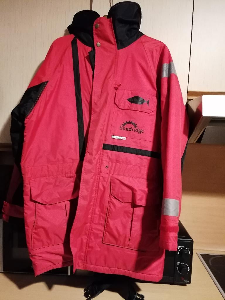 2 delig warmtepak merk sundrige, Watersport en Boten, Hengelsport | Algemeen, Ophalen of Verzenden, Zo goed als nieuw