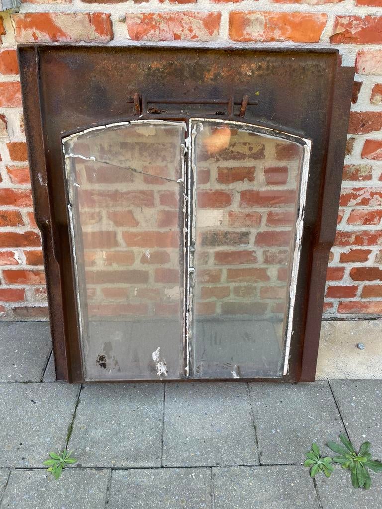 Antiek gietijzer dakraam, Ophalen, Gebruikt