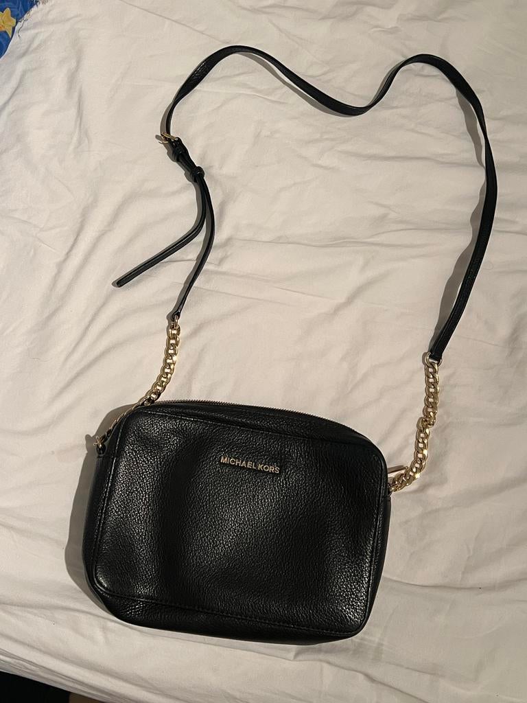 Michael Kors tas, Handtassen en Accessoires, Tassen | Damestassen, Zo goed als nieuw, Zwart, Ophalen