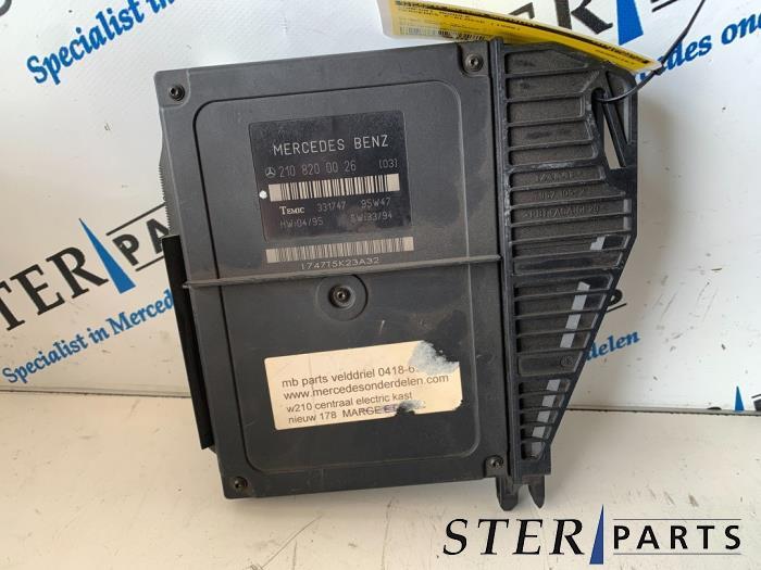 Module confort d'un Mercedes E-Klasse, Enlèvement ou Envoi, 3 mois de garantie, Utilisé, Mercedes-Benz