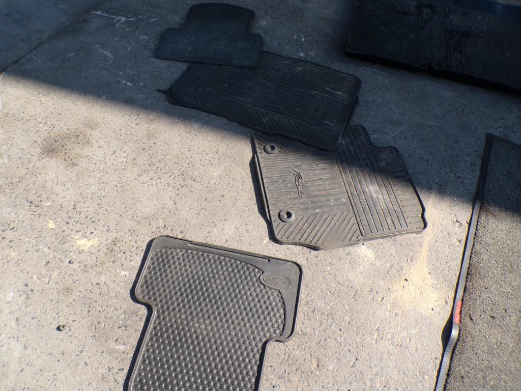 Tapis de sol origine Ford Fiesta 6 2012 LP/14988, Enlèvement, Utilisé, Ford