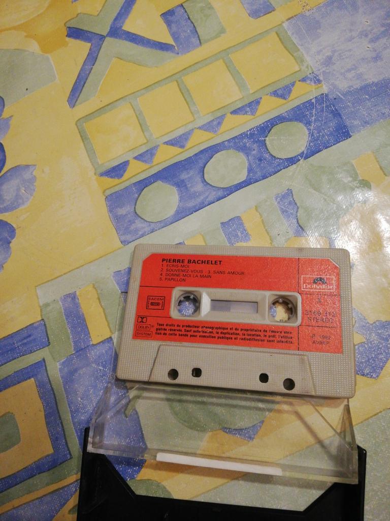 Cassette audio Pierre Bachelet., Enlèvement ou Envoi, Comme neuf