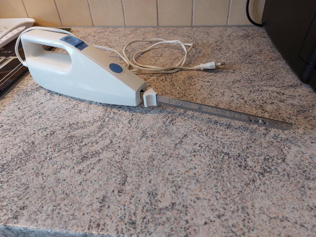 Couteau électrique., Electroménager, Enlèvement, Utilisé