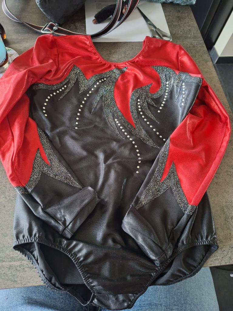 maillot maat 38 merk pavlova, Sport en Fitness, Turnen, Ophalen, Zo goed als nieuw