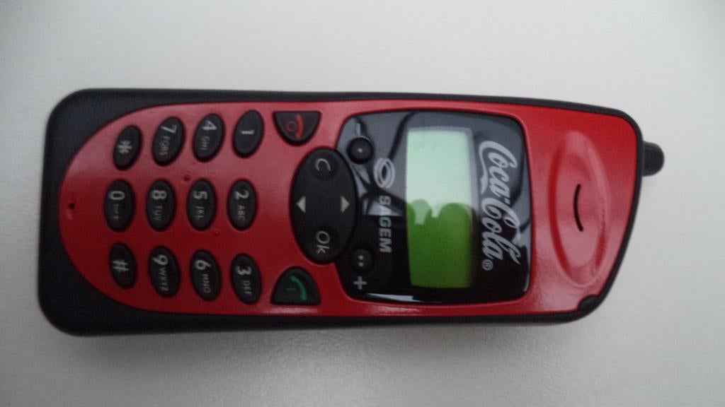 gsm COCA COLA, Verzamelen, Ophalen, Gebruikt