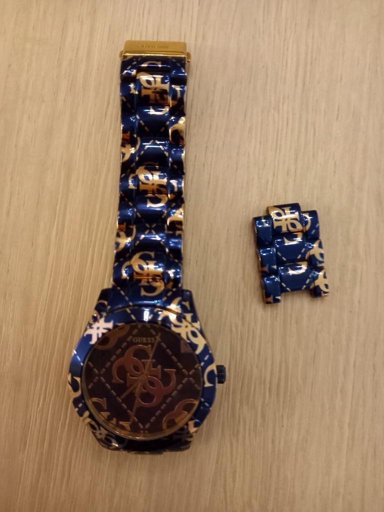 Damesuurwerk GUESS, Bijoux, Sacs & Beauté, Montres | Femmes, Montre-bracelet, Enlèvement ou Envoi, Guess, Acier