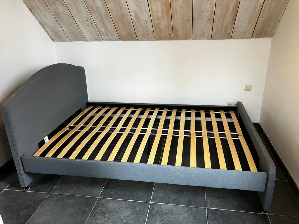 Sommier Ikea presque neuf, 140 cm de large, Ophalen, Zo goed als nieuw, 140 cm
