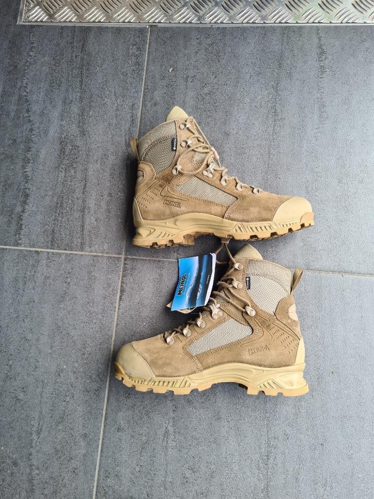 Schoenen Meindl beige all weather Goretex, Verzamelen, Militaria | Algemeen, Ophalen of Verzenden, Landmacht, Kleding of Schoenen