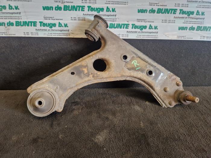 Draagarm rechts-voor van een Opel Corsa, Ophalen of Verzenden, 3 maanden garantie, Gebruikt, Opel