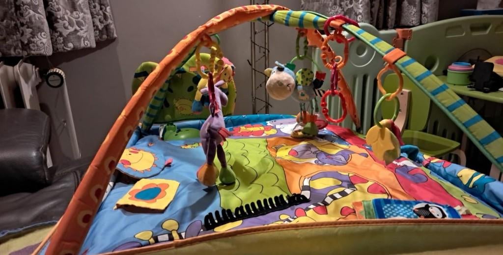 baby speelmat met muziek, Kinderen en Baby's, Ophalen